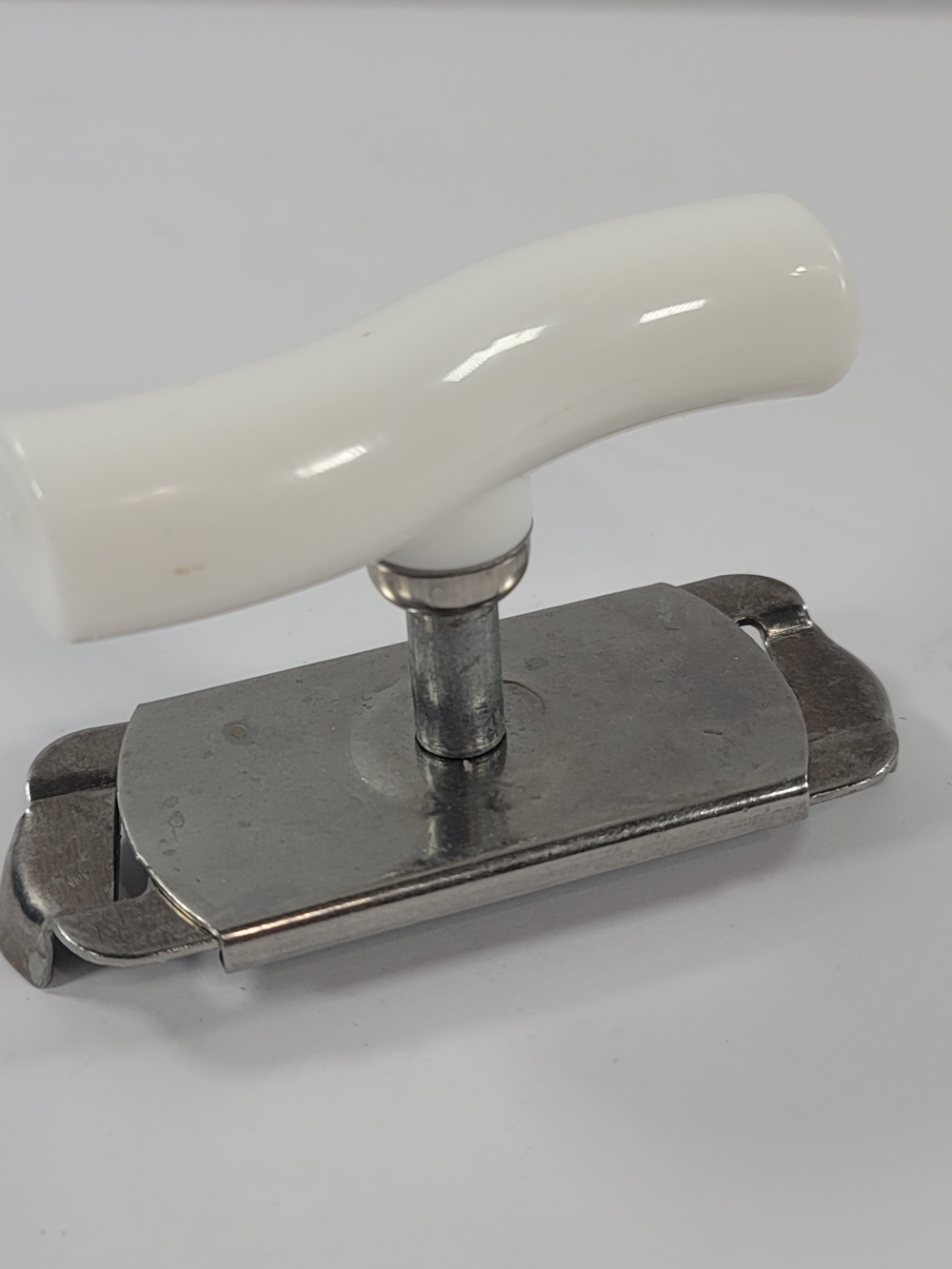 Stainless Steel Adjustable Grip Jar Opener